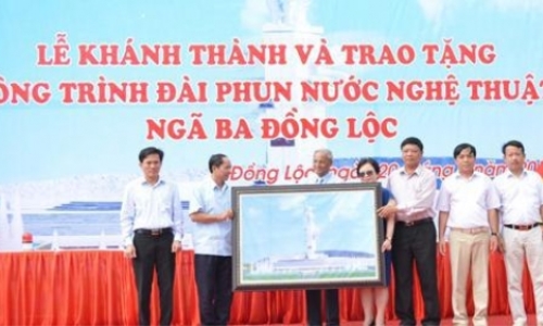 Khánh thành Đài phun nước tại Ngã ba Đồng Lộc